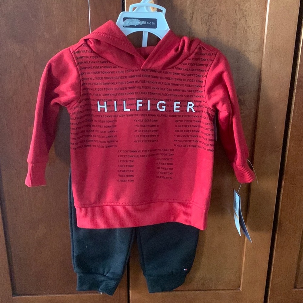 Tommy Hilfiger NWT 12M Jog Set